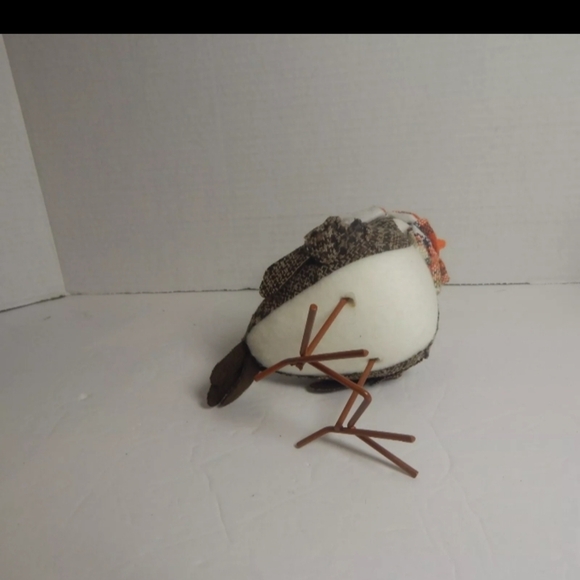 Plaid Brown‎ and White Bird Decor - Picture 5 of 7